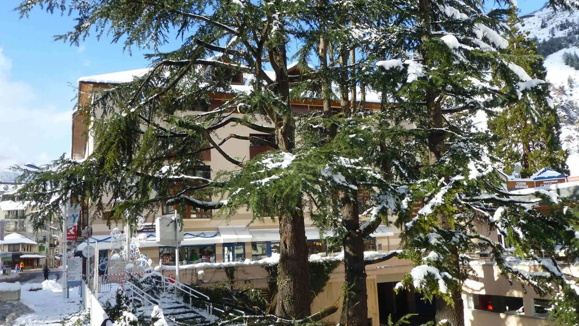 Studio 2* Avec Balcon, Parking Et Wi-Fi Au Coeur De Brides-Les-Bains, Proche Telecabine Olympe - Fr-1-512-81 Apartment